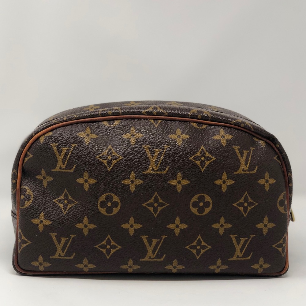 Louis Vuitton Monogram Toiletry Bag 25